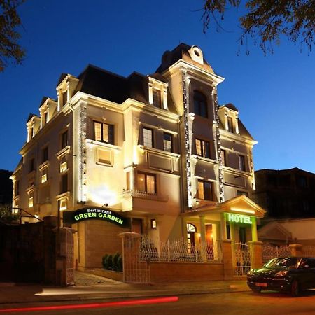 Hotel Green Garden Shumen Esterno foto